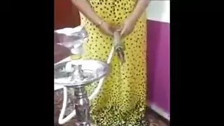 تحضر صاحبتها لجوزها