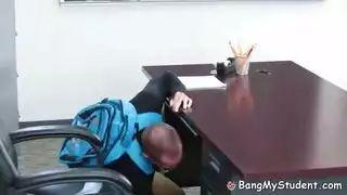 طالب ينيك زملته