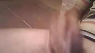 دقائق شابة تقاسمها في سن المراهقة وناضجة