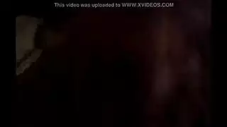 يمنيه تفنس وينيكها من الخلف ويجيب اخر قطره