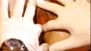 سكس تعذيب ونيك من كس الشرموطة على كنبة