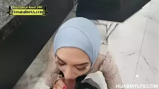 جمال محجّب يكشف عن نفسه ليلة زفاف جماعي