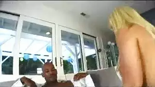 لا يشبع تري اتوبيس حفر