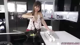 نيك اجمال بنات وخروج المني