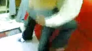 ميك مصري بتقوله انا جاية اقعد معاك