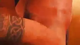 فتاة لا تشبع تطالب بالجنس الفموي والشرج الصعب