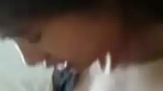 ممرضة عاري الصدر تحنيط