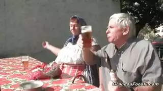 شقراء تتعرض لإيلاج مزدوج من شابين على التوالي إباحية صريحة