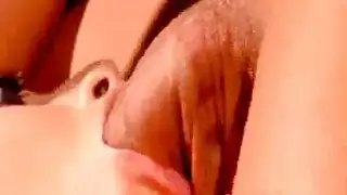 أوgy في إسطنبول: عدة أعضاء ذكرية تضخ وتفرغ