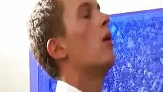 فعل كريمي باختراق ثلاثي