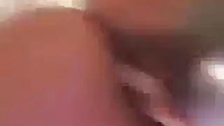 عاهرات شقراوات يجربن أول دي بي بورنو